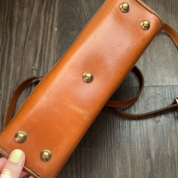 Vintage Leather Dooney and Bourke - Picture 5 of 10